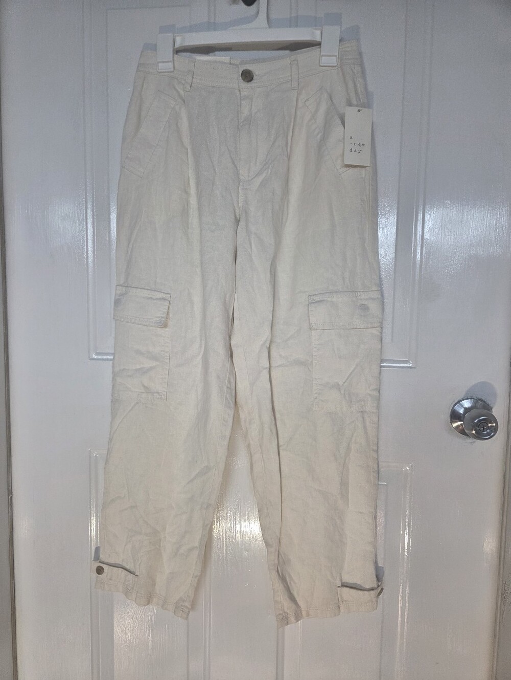 Womans A New Day NWT Beige Linen Cargo Pants - Classic Utility Style 4